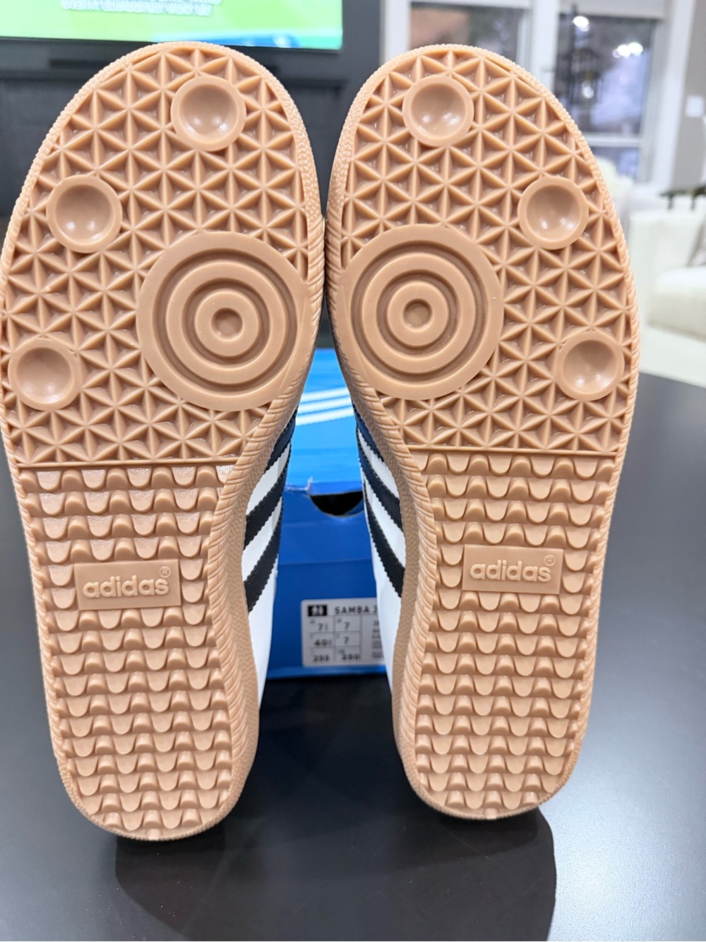 adidas Kids Samba Velcro Sneakers White Black Gum - Picture 9 of 11
